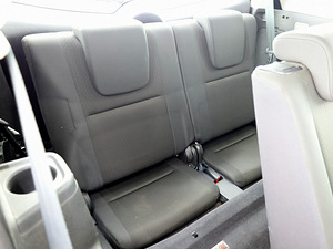 Toyota Corolla Verso Linea Sol 1.6 81kW (8 foto / 9)