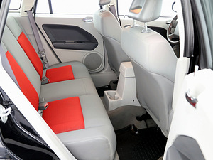 Dodge Caliber Comfort 2.0 CRD 103kW (7 foto / 7)