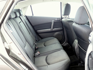 Mazda 6 Elegance Facelift ATM 2.0 114kW (7 фото из 7)