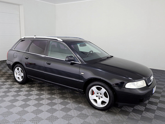 Audi A4 Comfortline Facelift 1.6 74kW