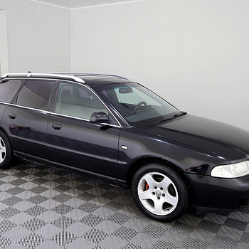 Audi A4 Comfortline Facelift 1.6 74kW