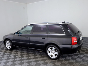 Audi A4 Comfortline Facelift 1.6 74kW (4 foto / 7)