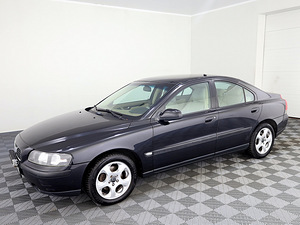 Volvo S60 Summum 2.4 D5 120kW (2 фото из 7)
