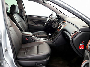 Peugeot 607 Luxury Facelift ATM 2.7 HDi 150kW (6 фото из 7)