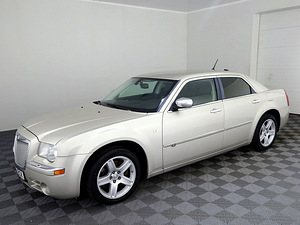 Chrysler 300 C Limited Facelift ATM 3.0 CRD 160kW (2 фото из 7)