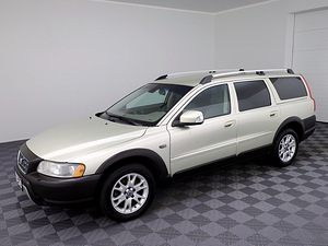Volvo XC70 Summum Facelift ATM 2.4 D5 136kW (2 фото из 7)