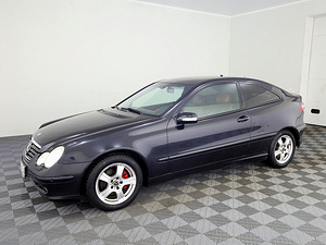 Mercedes-Benz C 220 Luxury 2.2 CDI 105kW (2 фото из 9)