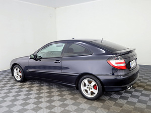Mercedes-Benz C 220 Luxury 2.2 CDI 105kW (4 фото из 9)