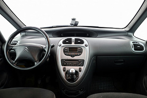 Citroen Xsara Picasso Facelift 1.6 80kW (5 foto / 7)