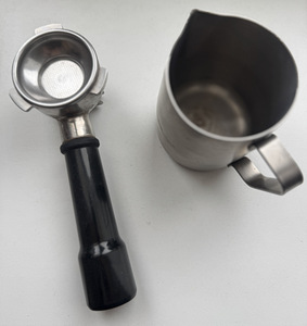 Sage the Barista Express poolautomaatne espressomasin (5 foto / 5)