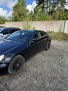Mercedes benz cls320 (3 foto / 7)