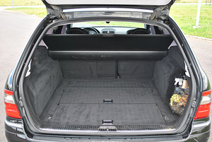 Mercedes-Benz E 220 Avantgarde (12 foto / 12)