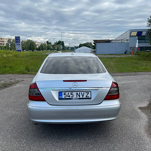 Mercedes-Benz E280 CDI Elegance Facelift | OM642 | 2006 (5 foto / 15)