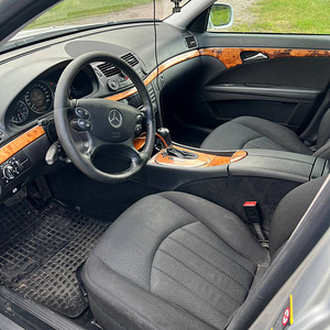 Mercedes-Benz E280 CDI Elegance Facelift | OM642 | 2006 (14 foto / 15)