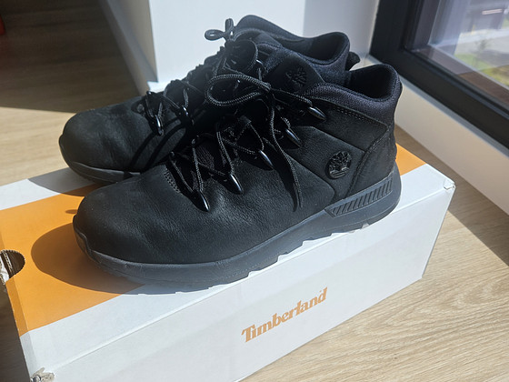 Тёплые кроссовки Timberland, размер 37