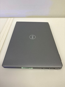 Dell Latitude 5330 (3 фото из 4)
