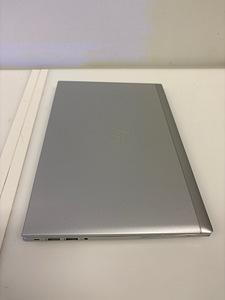 HP EliteBook 840 G8 (2 фото из 4)