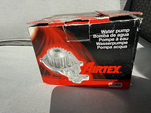 Водяной насос Airtex 1559 (3 фото из 3)