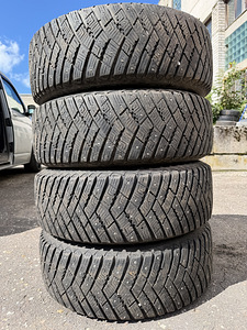 18" Honda CR-V originaalveljed 5x114,3 + 225/60/18 naastrehv (2 foto / 8)