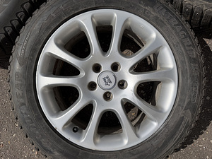 18" Honda CR-V originaalveljed 5x114,3 + 225/60/18 naastrehv (5 foto / 8)