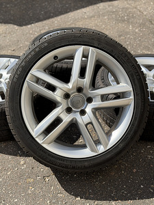 19" оригинальные диски Audi 5x112 + 255/40/19 m+s (как новые) (1 фото из 9)