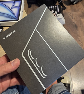 Samsung Fold 7 256GB Nagu uus! (2 foto / 2)