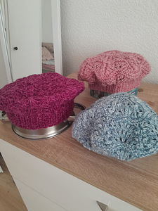 Barettid (2 foto / 2)