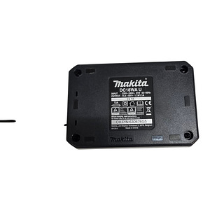 Зарядка Makita DC18WA (2 фото из 5)