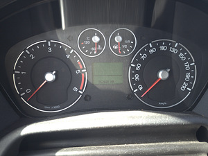 Ford Fusion 2006 1.4 дизель (5 фото из 9)
