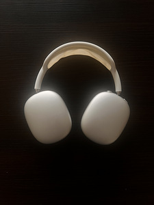 Airpods Max (2 фото из 3)