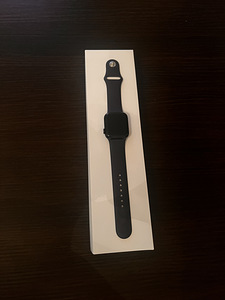 Apple Watch Series 6 (1 фото из 1)