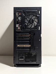 AMD Ryzen 5 5500, RX6600XT, 16GB DDR4, 1TB SSD, Wifi, LCD (10 foto / 10)