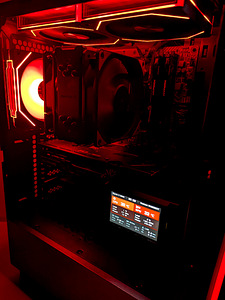 AMD Ryzen 5 5500, RX6600XT, 16GB DDR4, 1TB SSD, Wifi, LCD (5 foto / 10)