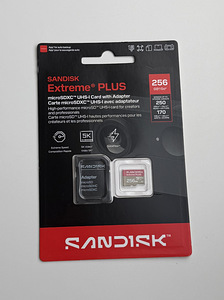 SanDisk Extreme PLUS microSD 256GB A2 250MB/s (1 foto / 2)