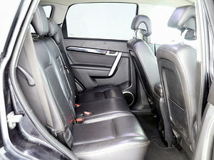 Chevrolet Captiva Luxury Facelift ATM 2.2 CRD 135kW (7 foto / 9)