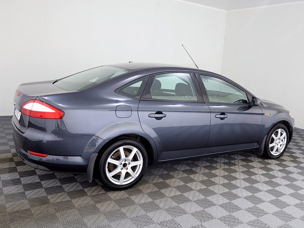 Ford Mondeo Comfort 2.0 107kW
