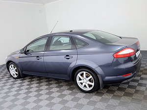 Ford Mondeo Comfort 2.0 107kW (4 фото из 7)