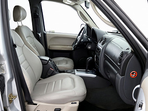 Jeep Cherokee Liberty LPG ATM 3.7 155kW (6 фото из 9)
