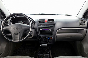Kia Picanto Comfort ATM 1.1 48kW (5 фото из 7)