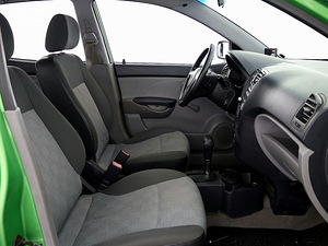 Kia Picanto Comfort ATM 1.1 48kW (6 фото из 7)