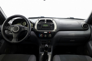 Toyota RAV4 Comfort 4x4 2.0 110kW (5 фото из 7)