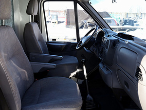 Ford Transit Ambulance 2.0 TDCi 74kW (6 foto / 9)