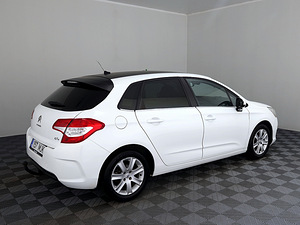 Citroen C4 Facelift 1.6 HDi 68kW (3 foto / 8)