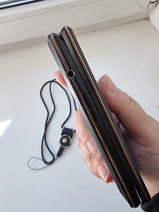 LENOVO A 588T smartphone (5 foto / 6)