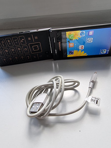 LENOVO A 588T smartphone (6 foto / 6)