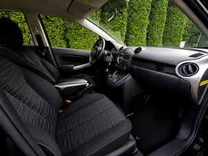 Mazda 2 1.3 55 кВт 95000 км (5 фото из 8)
