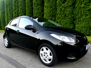 Mazda 2 1.3 55 кВт 95000 км (1 фото из 8)