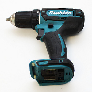 Akutrell Makita DDF482 18V 13mm võtmeta padrun (2 foto / 2)