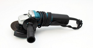 Угловая шлифмашина Makita 9558HN 840 Вт 125 мм (2 фото из 2)