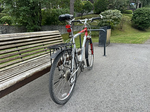 Jalgratas Specialized Hardrock 26" (3 foto / 3)